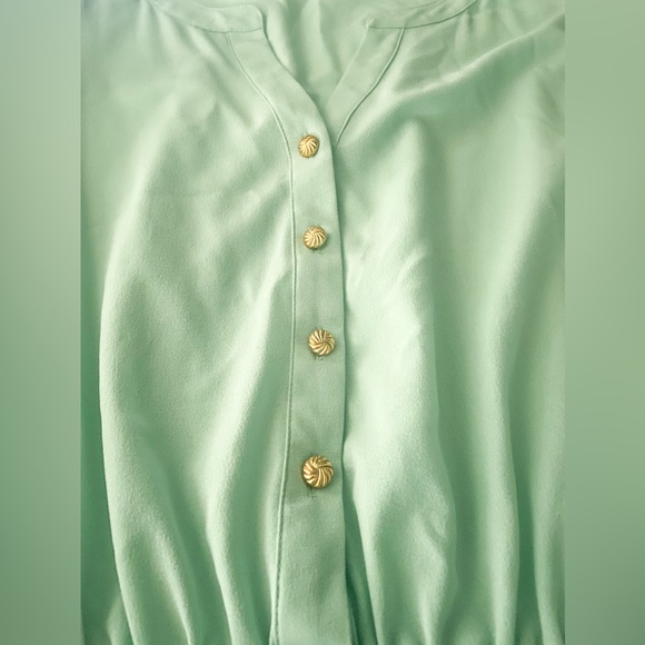 Daniel Rainn Flutter Sleeve Green Top Size M - Picture 5 of 10